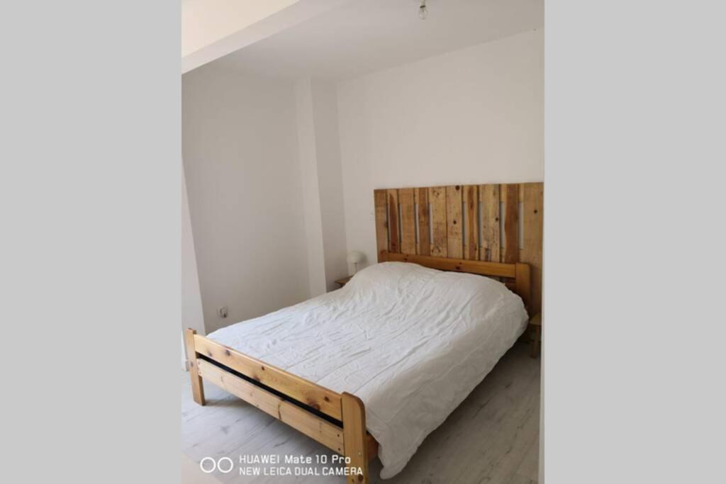 Appartement Avec Jardin Privatif Centre Ville イエール エクステリア 写真